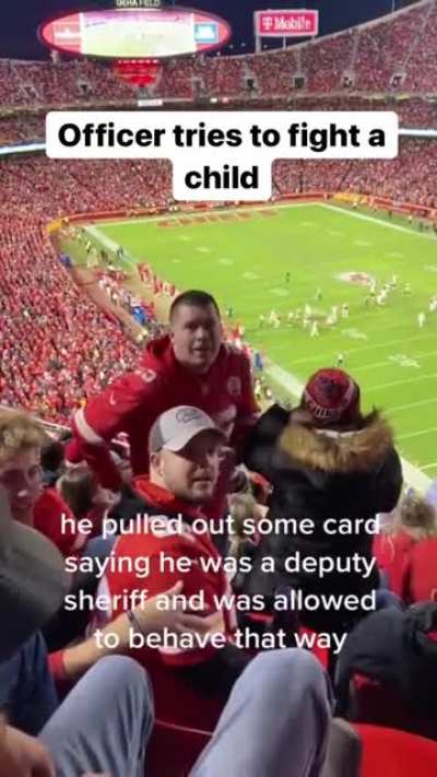 Guy pulls out a badge on kid and tries pick a fight with a oid