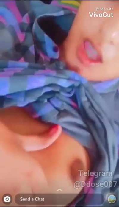 🔥🥰 Cute Desi GF accidentally posted some hot Selfies & Video's to her Snapchat 