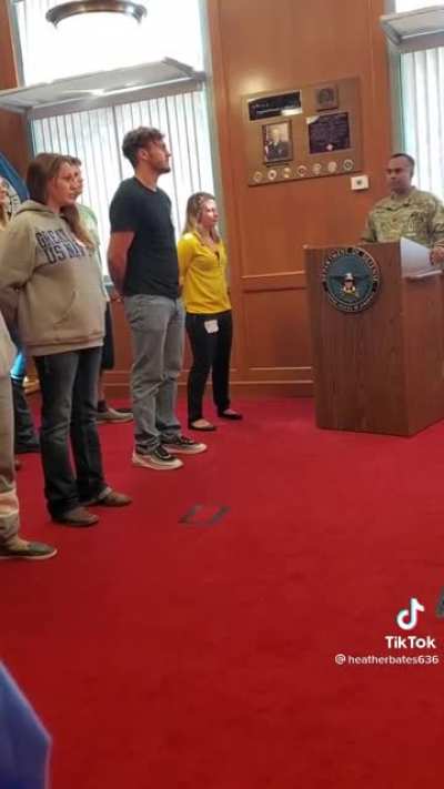 Grandma almost ruins her grandson’s military swear in