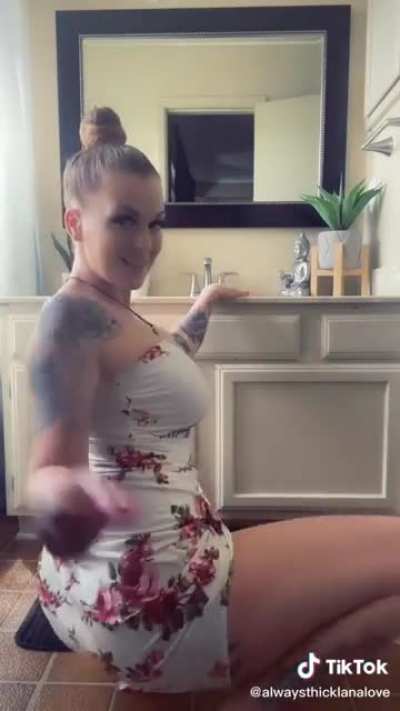 Damn 🤤🍑