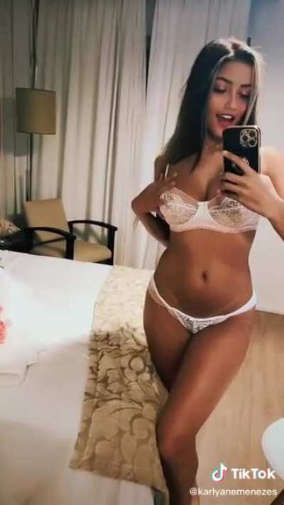 Sexy thot 🔥