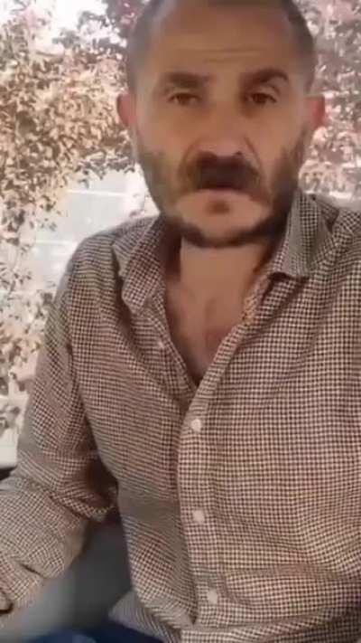 Gömleğe odakl<wbr>anıyo<wbr>ruz, gerisi boş