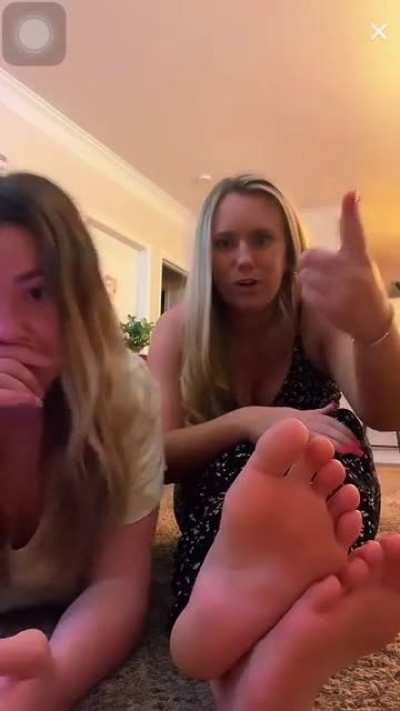 @ambercollins3 was live again with her guest @monicamayefskie yesterday!! Part 4