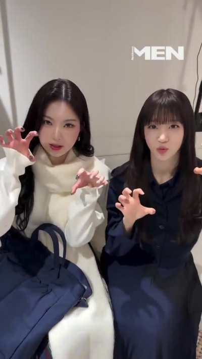 250903 Isa (w/ Sumin) - menno<wbr>bless<wbr>e_off<wbr>icial Instagram Update