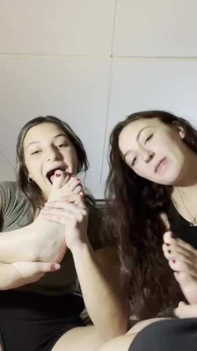 Demfeetgirls
