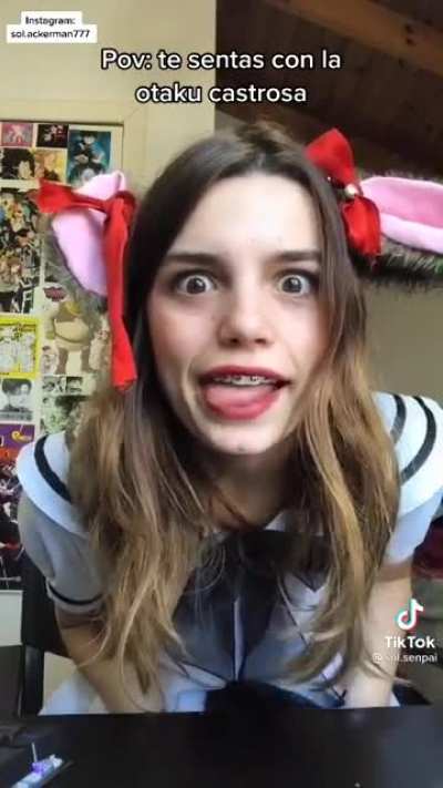 otaku cringe