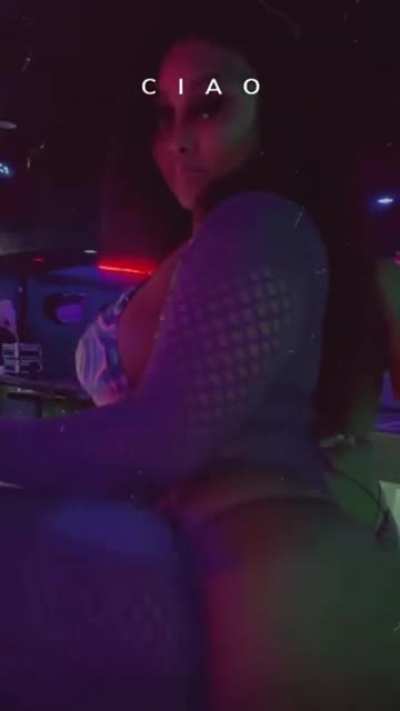 Thick Ass 👸🏾🍑🤤❤<wbr>️😍