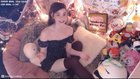 Twitch streamer shaming viewers who don't / can't donate money to her
