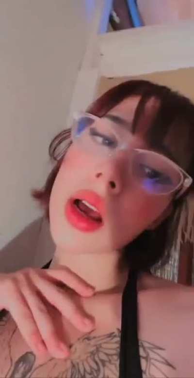 You like what you see? 😘
