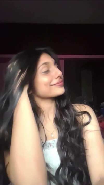 Gouri_Gadhuzz