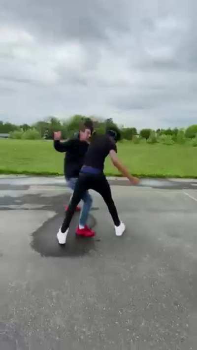 🤦🏾‍♂️