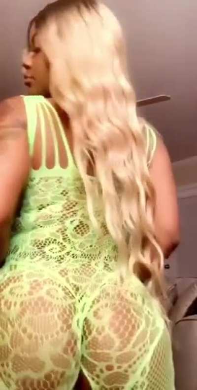 Join my Onlyfans it’s only $6 today on sale . I have full length videos there & free nudes 😘 Onlyf<wbr>ans.c<wbr>om/We<wbr>WantD<wbr>iamon<wbr>d