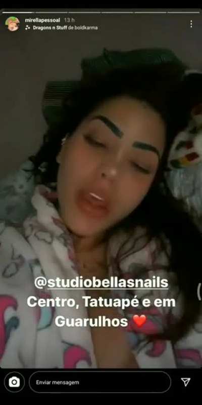 Mc Mirella peitinho