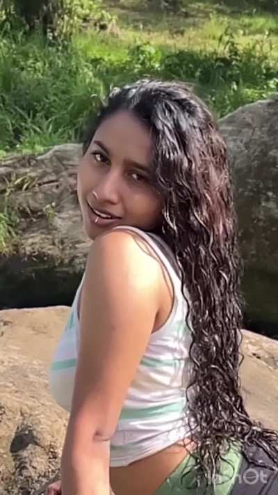 Anjana Mohan 🍑😋