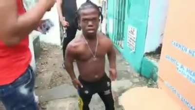Travis Scott tá diferente