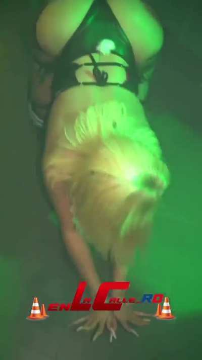 Sexy Stripper 2