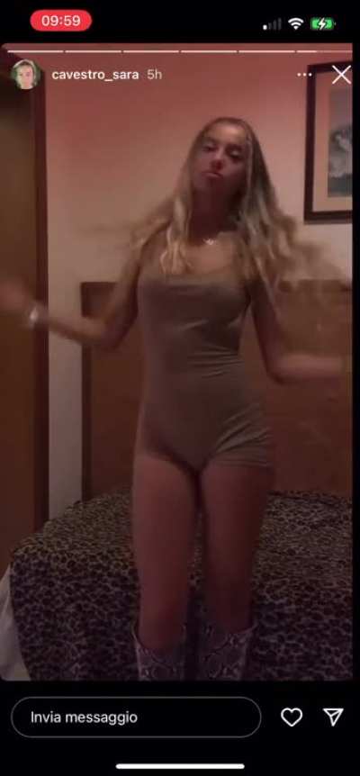 Sara cavestro come lo muove🤤🤤