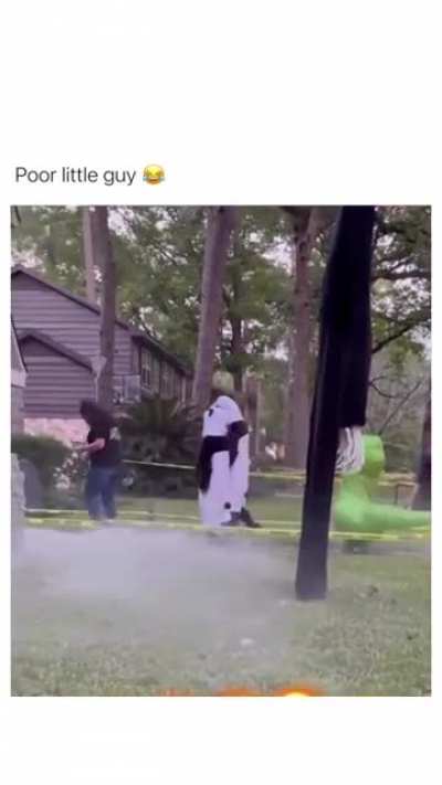 Feet were already running before their body had fully turned