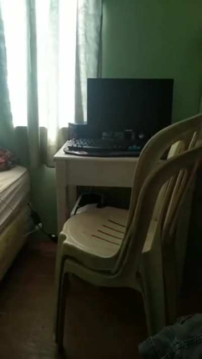 Silla gamer versión latam