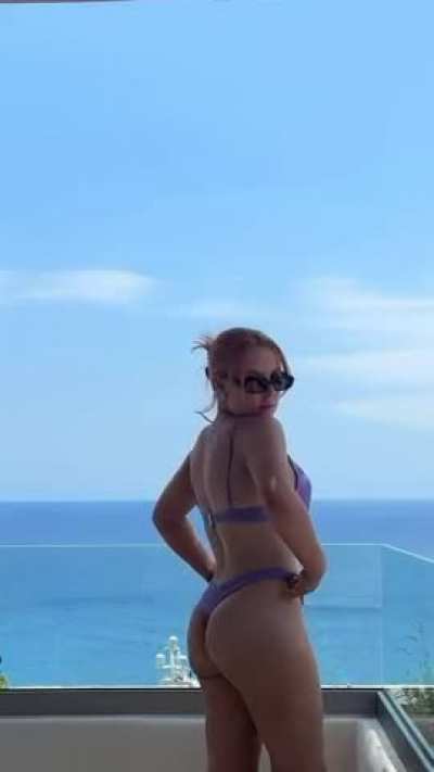 That fat ass tho