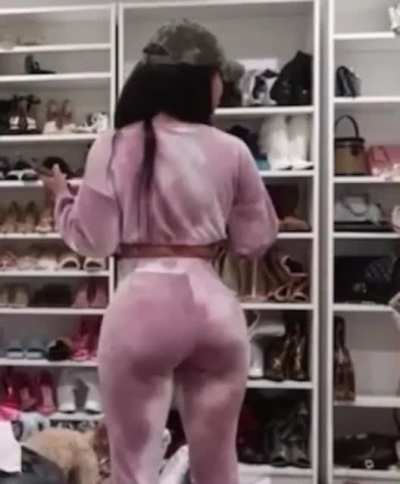 👏