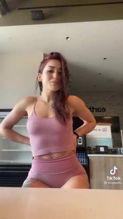 @stepwaifu
