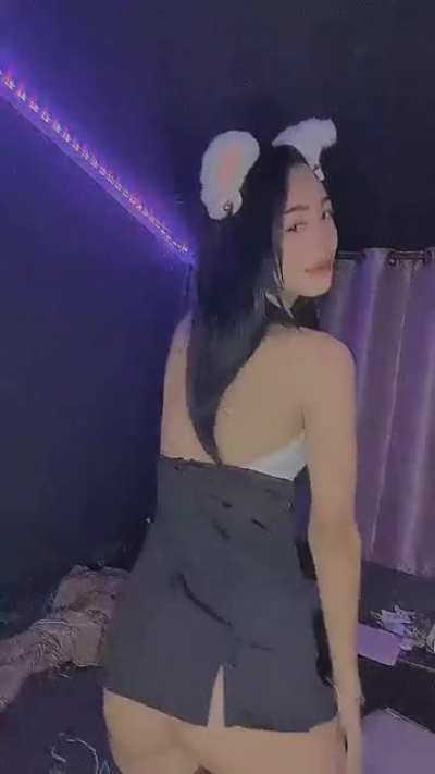 walang panty😳