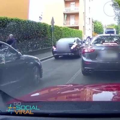 It's incredibly satisfying to see impatient assholes get instant karma