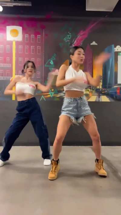 Jihyo and Mina