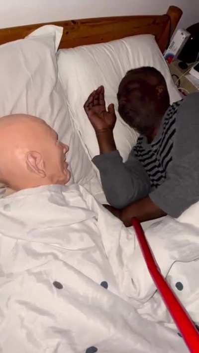 Eu👴🏿nvr