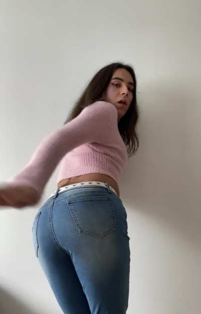 Young sissy slut here 💗✌🏼