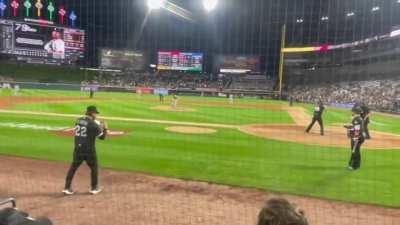 White Sox Manager Tony La Russa decides to pinch run with Adam Engel-with fan's advice. (8/15/22)