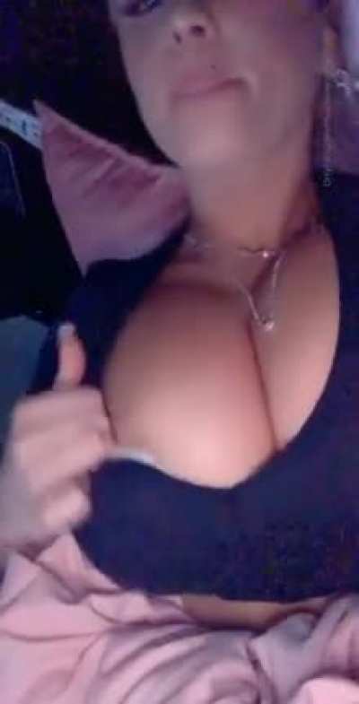 AllAm<wbr>erica<wbr>nBadG<wbr>irl (Amy Jackson Mega) Link in the comments