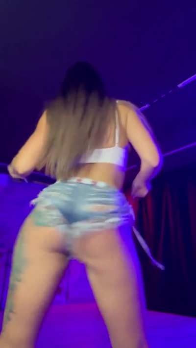 Daisy Dukes made for twerking