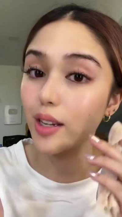 Jayda Avanzado