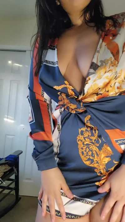 Would you eat or fuck my Mexican pussy first?