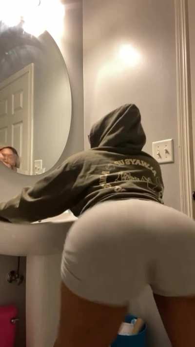 😩😩😩
