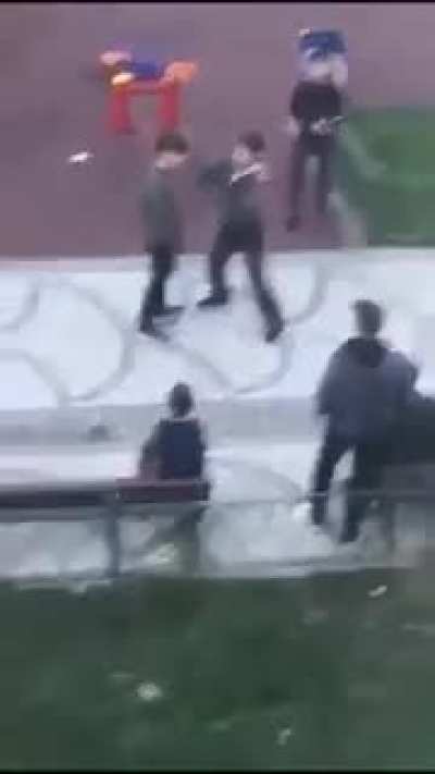 kid got some moves, not gonna lie