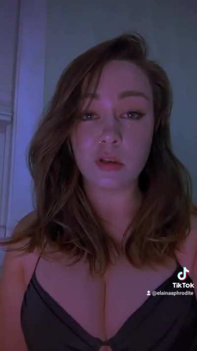 @elainaaphrodite