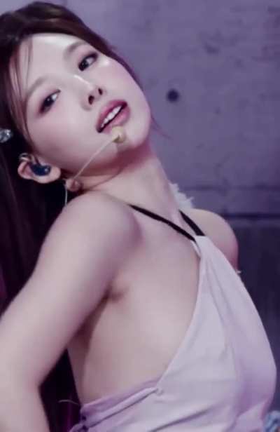 Nayeon