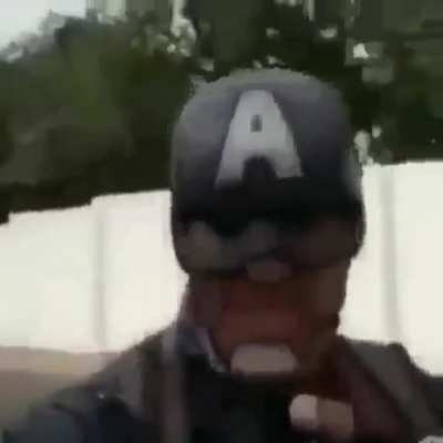 Lucas maior vacilão, quem não quer ser Super herói?