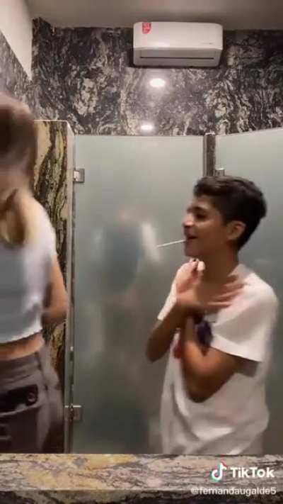 poopy
