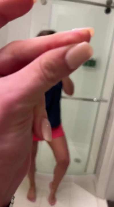 Look, guys, I’m a magician!