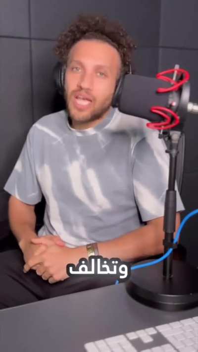 سفينه حربيه إسرائ<wbr>يله تعبر قناه السويس شايله 🇮🇱🇪🇬