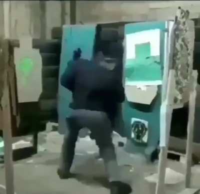 Джон...