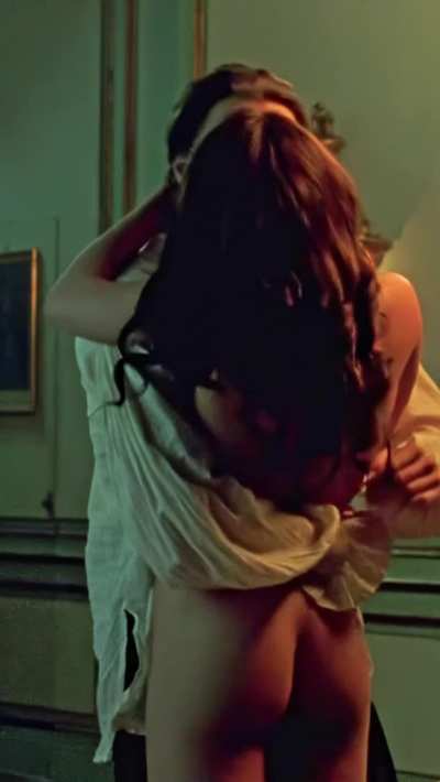 Alicia Vikanders backplot from A Royal Affair