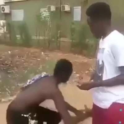 MEDIO CHARCHAZO SI