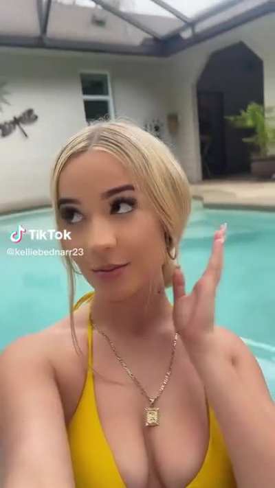 @kelliebednarr23