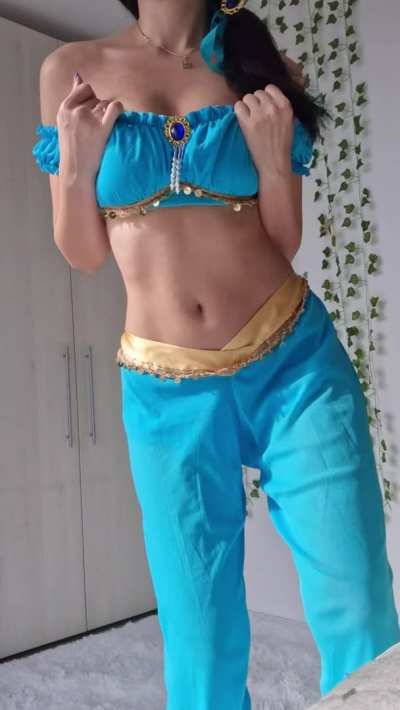 Princess Jasmine urges you to pull out your lamp to polish it[Al<wbr>adin]<wbr>(atom<wbr>icbru<wbr>nette<wbr>18)