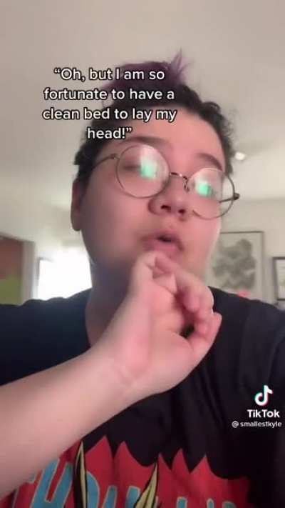 A totally normal scene from a horror movie